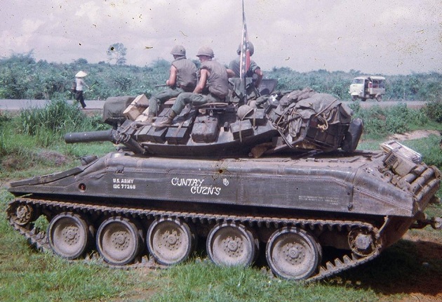 Char US M551 SHERIDAN - Maquette Ou Réplique - Neuf (Fabriqué En France)
